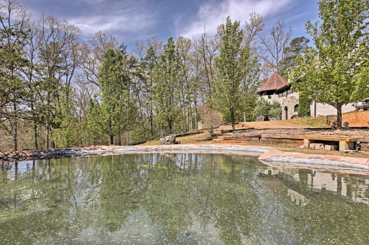 Villa Unique Murphy Retreat With Hot Tub, Pond And Waterfall Extérieur photo