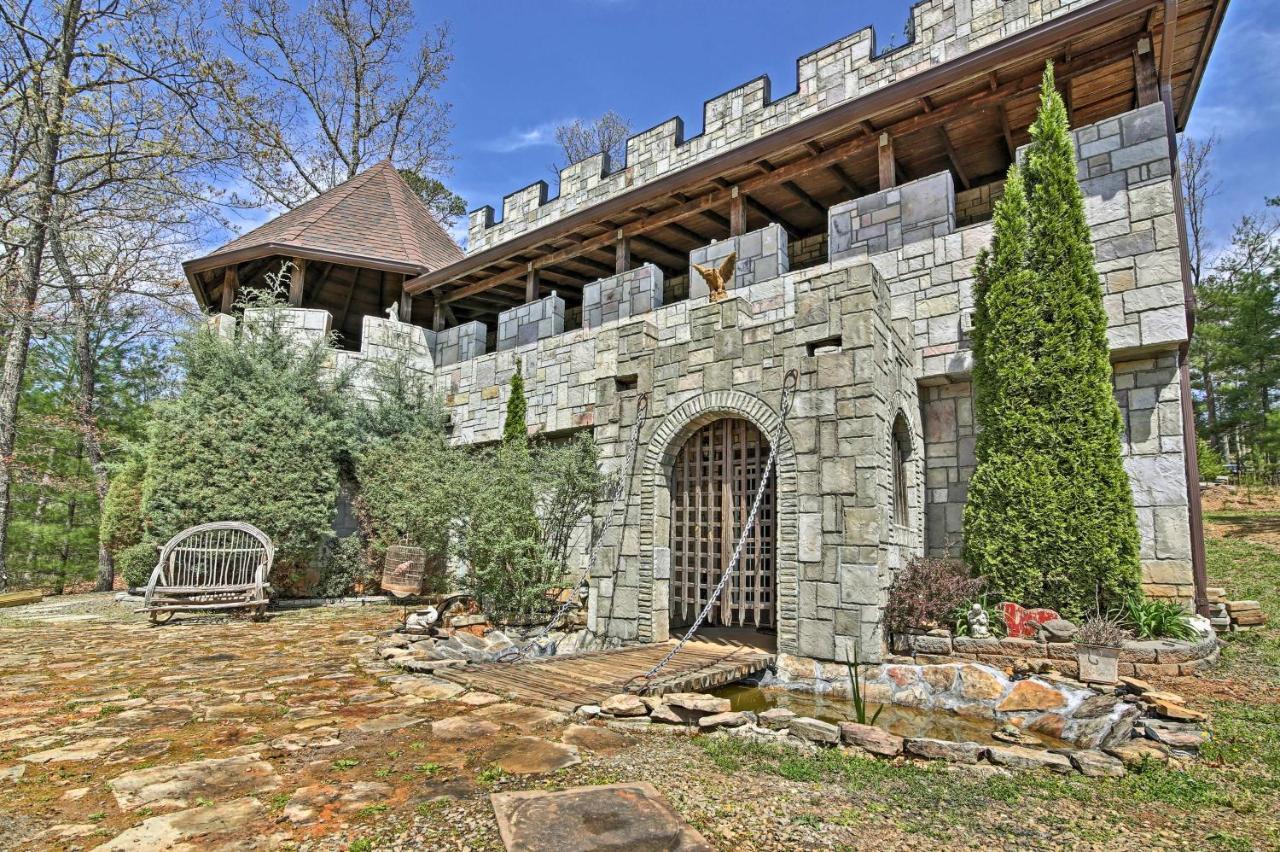 Villa Unique Murphy Retreat With Hot Tub, Pond And Waterfall Extérieur photo